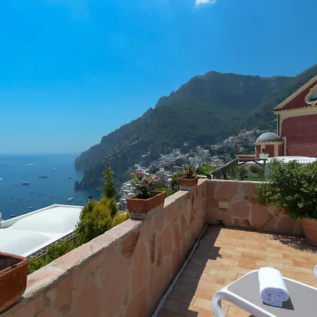 Acqua Di Mare, Near Elevator, Few Steps, Parking
