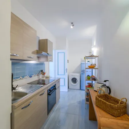 Acqua Di Mare, Near Elevator, Few Steps, Parking
