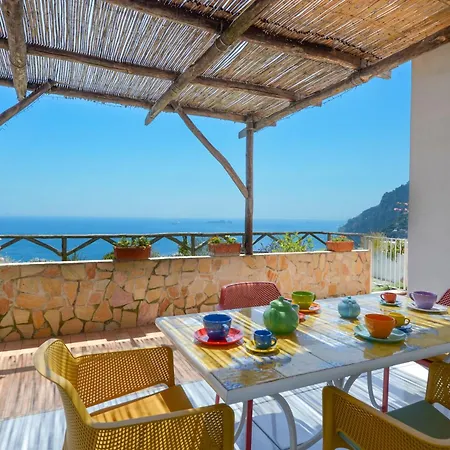 Holiday home Acqua Di Mare, Near Elevator, Few Steps, Parking