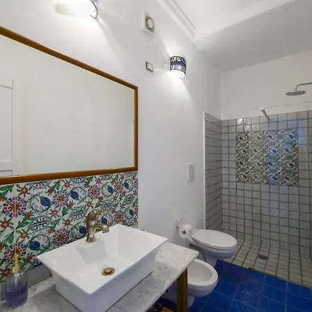 Acqua Di Mare, Near Elevator, Few Steps, Parking Positano